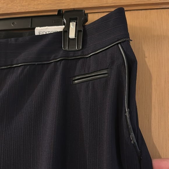 Express Women’s Editor Original Flare Pinstripe Pants New Navy Blue Size 6 - Picture 6 of 15